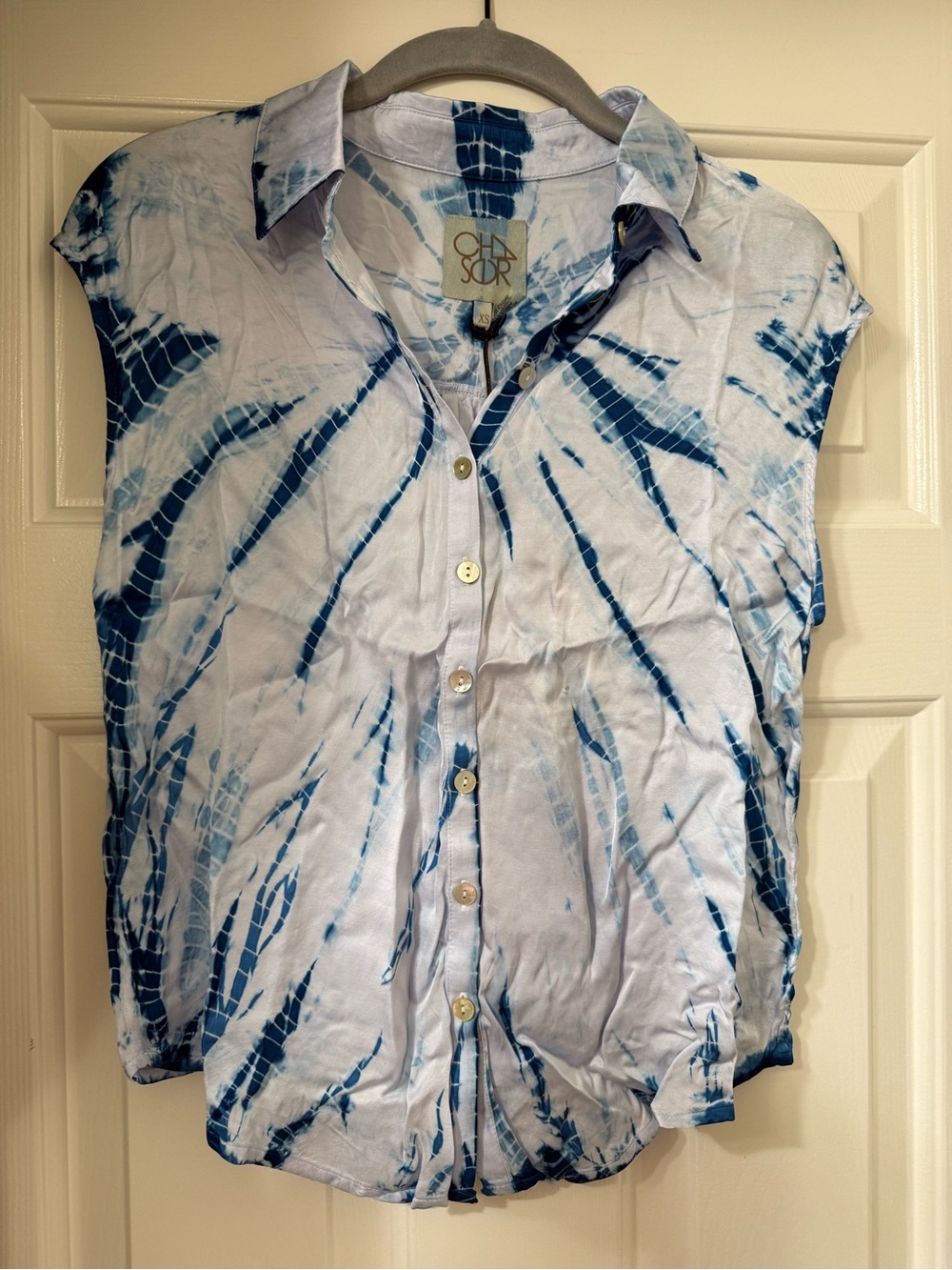 Chaser Button-Front Tie-Dye Shirt - Blue and White XS *NWT
